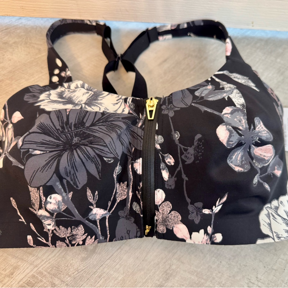 NWT-Victoria's Secret Knockout  Maximum Support Black Floral Sports Bra 34DD/E